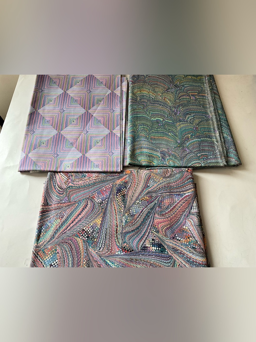 Quilting Sewing Fabric Lot Vibrant Groovy Colors Pink Blue Green Cotton Blend